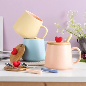 Muggar Creative Ceramic Mug Dormitory Home Use Spoon Coffee Cup with Lid Office Water Macarons Student Couple