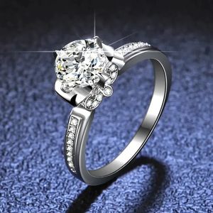 Luxury Coronal Crown Design PT950 Platinum Ring Round 1 Carat Diamond Rings for Women Bride Wedding Jewelry 240307