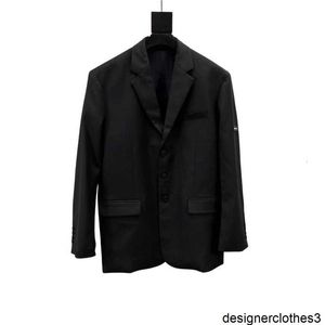 Designer High Version B Family Black Minimalist Suit är gjord av ullblandad och fint klippt, vilket gör den mångsidig och lämplig för både män och kvinnor OQ6J