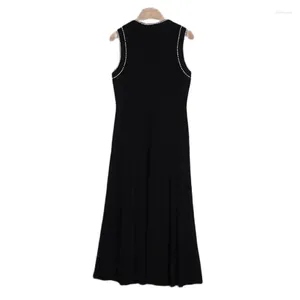 Vestidos casuais 2024 mulheres malha midi vestido sem mangas verão pérola botões elegante high street chique deslumbrante design de moda na moda sexy s