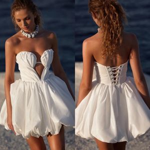 Milla Nova Curto Uma Linha Praia Vestidos de Casamento inchado Querida Cetim Vestido de Noiva rendas até voltar vestidos de noiva de grife