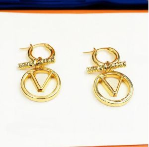2024 New Style Designer Classic hoop Letter Earrings Studs Jewelry for Women party wedding Fashion luxury Earring Chirstmas Valentine's Day