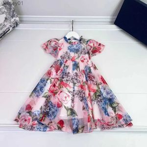 Платья для девочек, новинка 2023 года, летняя детская одежда, брендовое платье для девочек, пляжное платье в китайском стиле с розовым цветком, одежда для матери и дочери yq240327