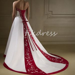 Gothic Embroidery Wedding Dresses With Red Color 2024 Sweetheart Soft Satin A Line Church Country Bridal Dresses Medieval Roman Halloween Bride Dress Country Bead