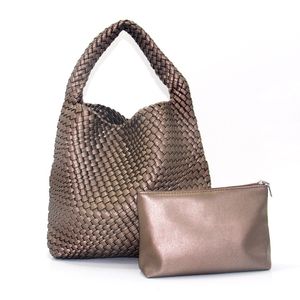Luxurys designer väska mode kvinnor väska axel läder messenger väskor klassisk stil mode lady totes handväskor handväska plånböcker 3-49