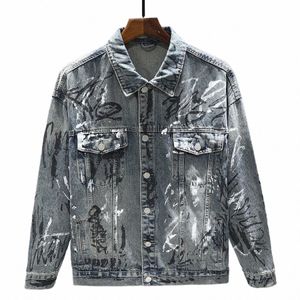 2024 New Printed Distred Vintage Denim Jacket Men's Fi Graffiti Hip Hop Lapel Coat Male Butt Jeans Jackets V3E3#