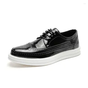 Casual Shoes 2024 Spring Autumn Designer Men's Dress Fashion Business Formal Bright Face Patent Leather Black Brock For Men