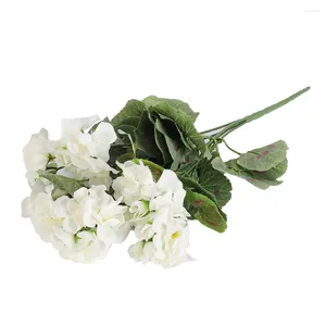 Flores decorativas para festa do jardim de festas de casamento de casamento artificial, elegância de elegância de gerânio de reposição vibravelmente 5 galhos