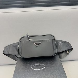 Luxury Top Quality Designer Bag Fanny Pack Classic Crossbody Handväska liten läder axelväska mode purses designer kvinna handväska dhgate plånbok borsa mens väska