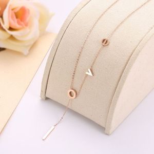 New Design Letter Love Necklaces 18K Gold Rose Gold Chain Fashion Womens Necklace Top Quality Jewelry for Women2533