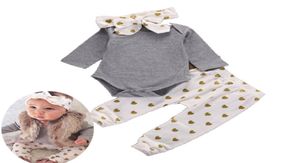 Valentinstag-Outfits für Neugeborene, einfarbig, grau, Strampler, weiße Hose mit Herzmuster, Stirnband, Outfits-Set 3831947