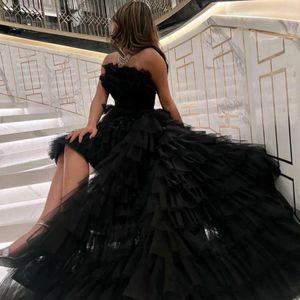 Abiti da festa Prom Taglie disponibili Senza spalline A-line Lunghezza al ginocchio Pennello Piega Organza Occasione Abito da sera Vestido De Festa Mulher Luxo