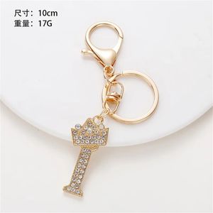 Lanyards Keychains Luxury Rhinestone Crown 26 Letters Car Keychain Careors Creative A-Z Oirlics Gold Keyring Womens Olly 2024