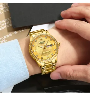 Zestaw Diamond Gold Watch podwójny kalendarz 3pin Solid Steel Pasek męski zegarek damskich zegarków modowych