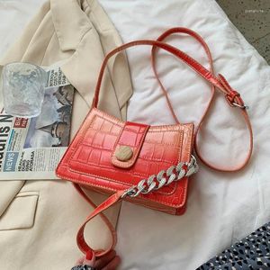 Bag Designer Products Textured 2024 Fashion Foreign Shoulder Messenger Square Underarm Women's