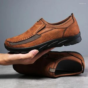 Casual Shoes Man Business British British Sneakers 2024 Ręcznie robiony retro wolny czas leniwy mężczyzn zapatos hombres