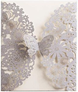 50st Laser Cut Wedding Invitation Cards With Butterfly and Enuples Glitter Lace Flora Anpassade tryckta inbjudningar för Quince4413749