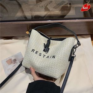 Factory Source High Quality Handbags Is Grass Woven Bag for Women 2024 Version New High-end Single Shoulder Crossbody Leisure Vacation Beach