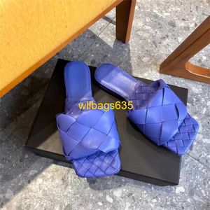 Lido Mule Sandals Botteg Veneta Slippers 2024新しいファッションスプリングクールタグのレディースアウトウェア用汎用フラットシューズ韓国版1ラインw
