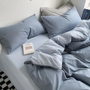 Conjuntos de cama estilo nórdico azul capa de edredão roupa de cama conjunto de quatro peças verão escovado dupla face cor combinando dormitório único