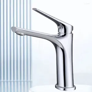 Banyo lavabo musluklar modern havza musluk altın siyah krom güverte monte musluk mikser soğuk su pirinç alaşım