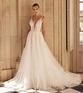 2024 New Sexy Open Back Wedding Dresses A Line Spaghetti Straps Lace Appliques Tulle Long Bridal Gowns Custom Made BC16587