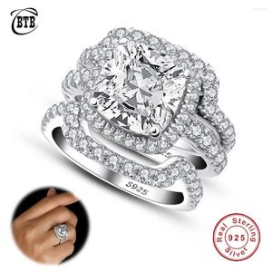 حلقات الكتلة 925 Sterling Silver Ring مجوهرات الماس الفاخرة 4CT تم إنشاء مويسانيت الذكرى السنوية للنساء للنساء بخير