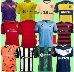 23 24 A-League Futbol Formaları 2023 2024 Central Coast Denizcileri Adelaide Futbol Gömlek Brisbane Roar Zafer Sydney Wellington Üniformaları