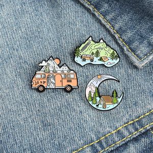 Travel Car Mountain Emalj Brosches Pin For Women Fashion Dress Coat Shirt Demin Metal Funny Brosch Pins Badges Gift Design