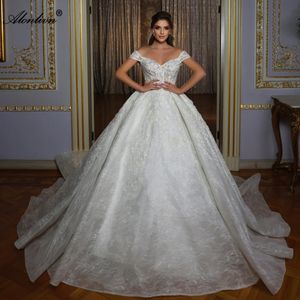 Luxury Bling Lace Off Shoulder Sweetheart Ball Gown Wedding Dress Robe De Marriage Beading Pearls Embroidery Lace Long Train Bridal Gowns