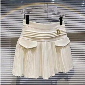 new Black sexy street casual designer skirts women's high-waisted metal letter D pendant to prevent light out mini skirt