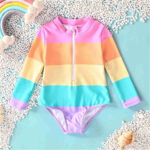 Endelar Småbarn Girls Rainbow Striped Swimsuit i ett stycke med hjärtformad blixtlås som är lämplig för sommarsäsongen Bekväma 24327