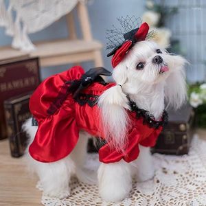 Abbigliamento per cani Abbigliamento moda fatto a mano Abito per animali Classico Maniche a sbuffo in raso rosso Costume carino Principessa vintage One Piece Party Holiday