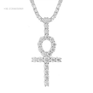 Colar personalizado de joias femininas Vvs Moissanite diamante 14K banhado a ouro pingente cruzado com gelo