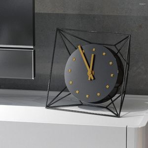 テーブルクロック幾何学的なクリエイティブ時計装飾デスクトップホームベッドベッドサイドシートリビングルーム6インチ小さな机