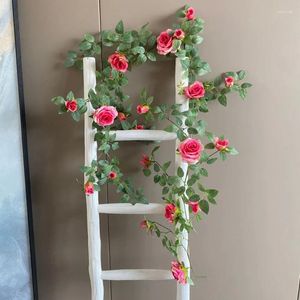 Dekoracyjne kwiaty sztuczne ruyi róże winorośl jedwabna zielona roślina domowa sypialnia symulacja różowa czerwona róża winorośl dekoracja kawiarni