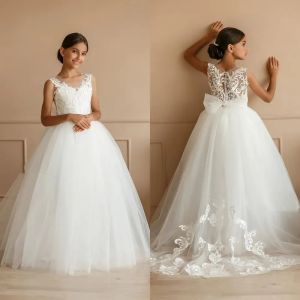 Abito da ragazza di fiori da principessa 2024 Una linea di tulle in pizzo Abiti da prima comunione per bambini piccoli Neonati Battesimo Battesimo Abito da damigella d'onore junior Abito da sposa per ospiti