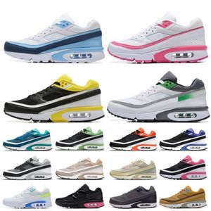 2024 MENS Running Shoes Lyon Cool Smoke Grey Marina Pink Foam Black White Blue Lucky Green Lemon Vachetta Tan Light Stone Hemp Men Women Trainers Sport Sneakers