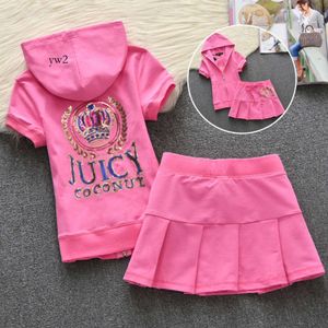 Juicy Tracksuit New Short Sleeved Sportswear Set Women's Slim Fitting Dress Spring and Autumn Casual Sports Pleated Tennis Skirt Two-piece Set Trendy 5552