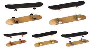 Çocuk Oyuncaklar Ahşap Klavye Profesyonel Mini Parmak Skateboards Basic Oyuncaklar Erkek Kızlar için Rulmanlar Tekerlek Köpük Banda Seti2696164