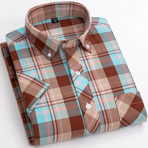 S-6XL Fashion Cotton Plaid Smirts for Mens Short Short Single Patch Design Young Lugal Natgual Standard Flannel Shirt 240315