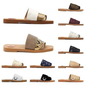 مصمم Cloe الشهير Canvas Slippers Womens Woody Mule Flat Sandels Slides Ladies Shoe Beach Coat Sandales Woman Woman Woman Levelies 35-42