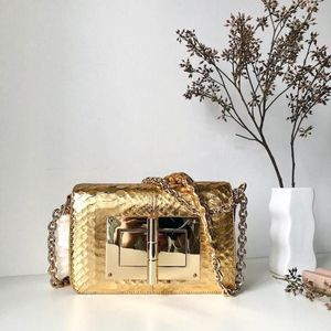 Kosmetiktaschen Hüllen Python-Haut Benutzerdefinierte große quadratische Hardware-Schnalle mit Lederkette Oblique Satchel Single Shoulder Bag2164