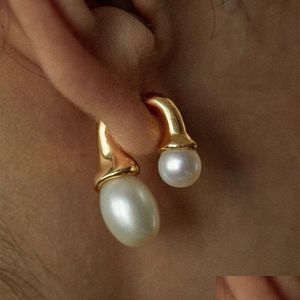 Stud Ins vindfront och bakre storlek Pearlörhängen S925 Sier Needle Trend All-Match Fashion 18K Gold Womens smycken Presenttillbehör Dr DHVJ0