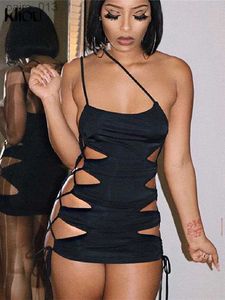 الفساتين الأساسية غير الرسمية Kliou Cut Out Mini Dress Women Sexy One One -Counter Side Ladage Skirt Hot Delivage Chartring BodyCon Party Clubwear 2021 Summer YQ240328