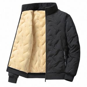 Jaquetas de lã listradas masculinas Plus Size Jaquetas de inverno à prova de vento Classic Fleece Outwear Casacos quentes de lã de cordeiro ao ar livre 7XL W17Y #