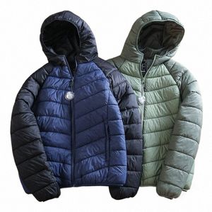 Giacca leggera in tinta unita da uomo Cappotto con cappuccio in piuma Cappotti leggeri con cerniera imbottita Parka 2023 Autunno Inverno Large Size M179 C8D4 #