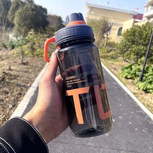 Vattenflaskor fitness utomhus sport dricka vandring shaker gym stor mode camping kopp flask vattenkokare kapacitet klättring