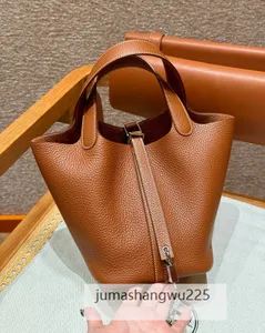 10AHigh quality cowhide hand-made bag 18CM bucket handbag Fashion brand bag luxury alternative