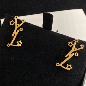 Klassisk designer studörhängen y för kvinnor örhänge lyxiga designers guld brev studörhängen smycken236y